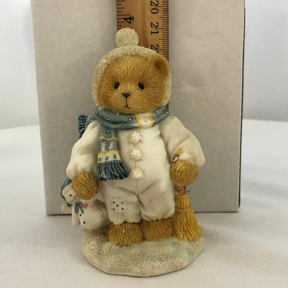 Holiday Teddy Bears & Cats Resin Figurines Seasonal Set of 4 - Picture 13 of 13